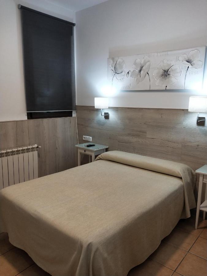 Hostal Maria Ronda Madrid Exterior photo